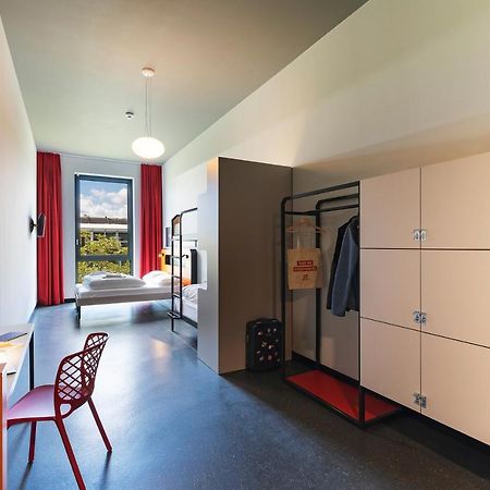 Meininger Hotel Geneve Centre Charmilles Ngoại thất bức ảnh