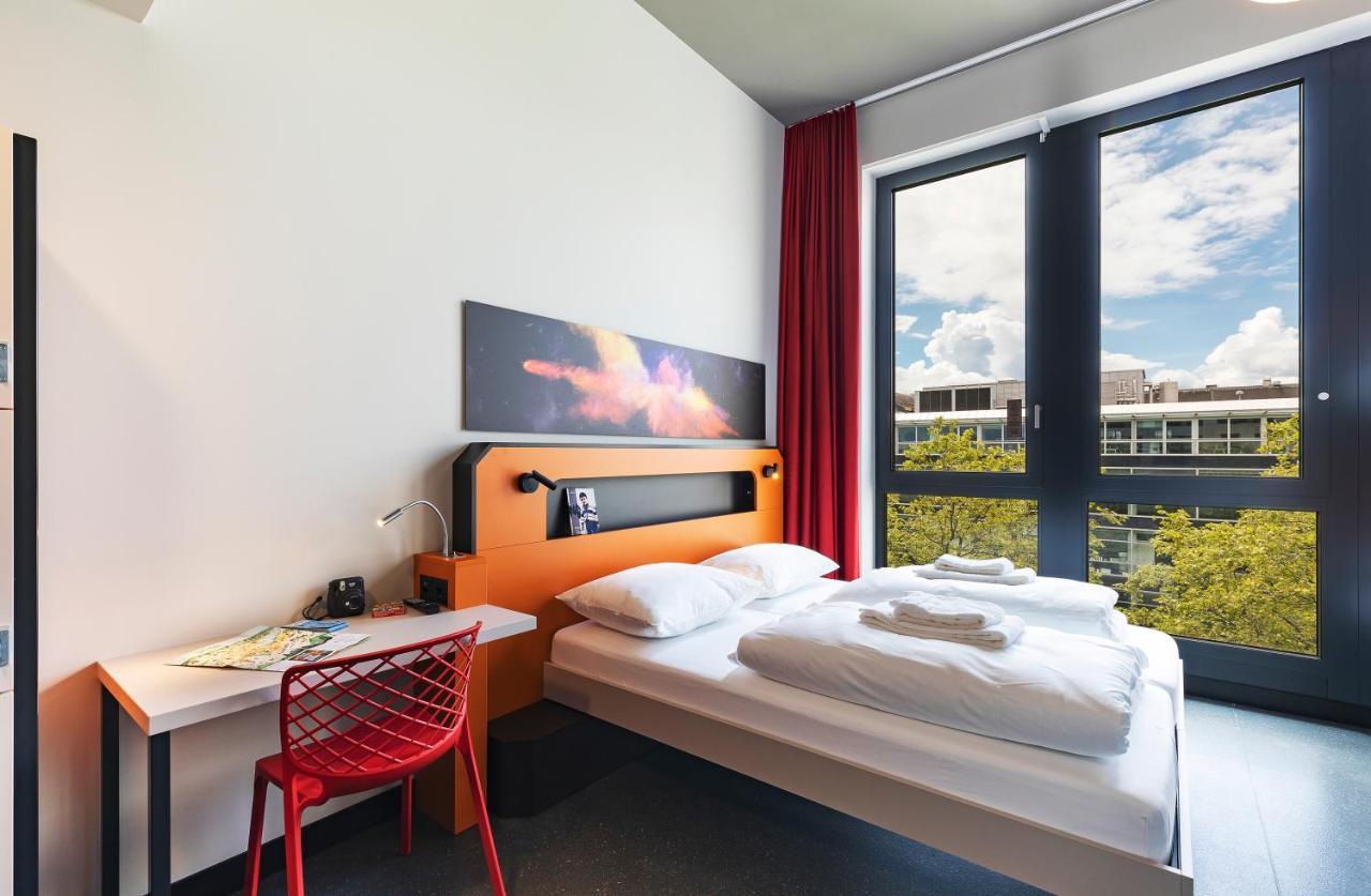 Meininger Hotel Geneve Centre Charmilles Ngoại thất bức ảnh